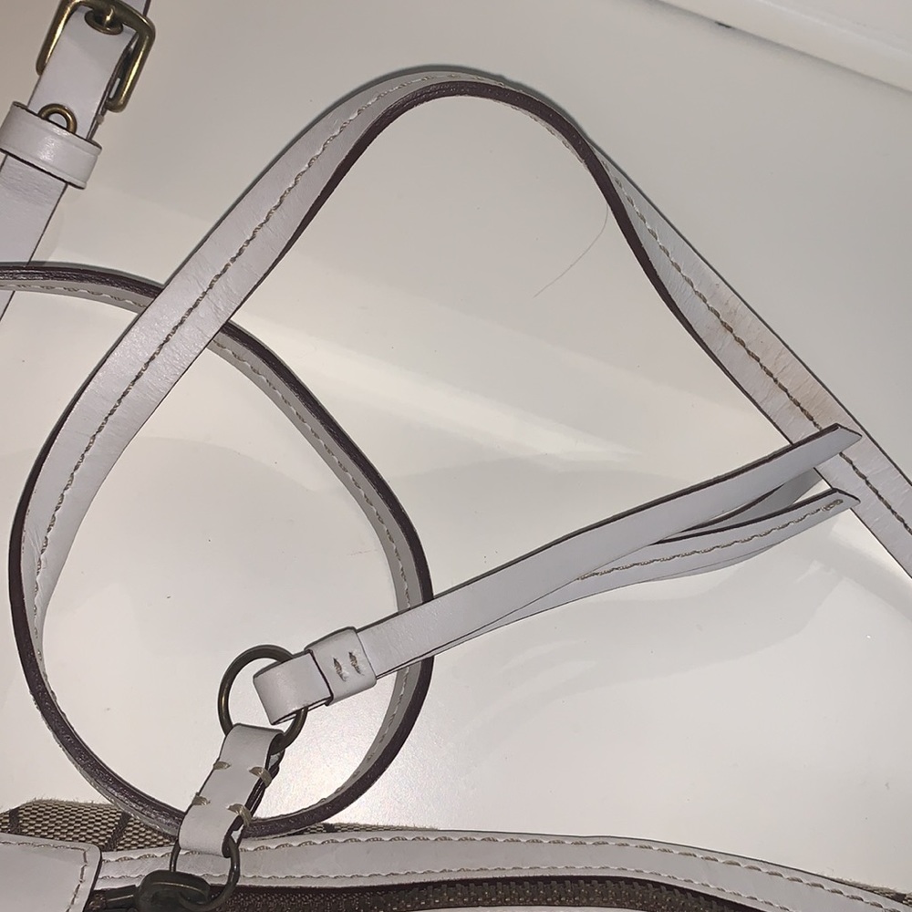 Coach Crossbody - Picture 3 of 7
